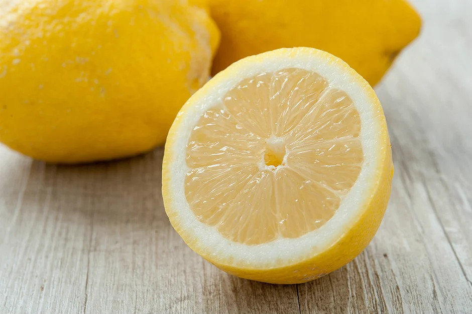 faydalari-saymakla-bitmeyen-limon-cekirdegi-ne-ise-yarar-iste-limon-cekirdegi-ve-kabugunun- (2)-1