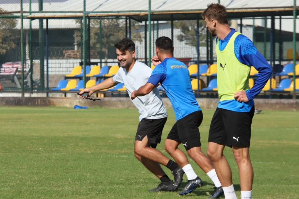 Menemen FK şampiyonluk iddiasından uzaklaşıyor... Teknik direktör Cenk Laleci ile yollar ayrılabilir!-2