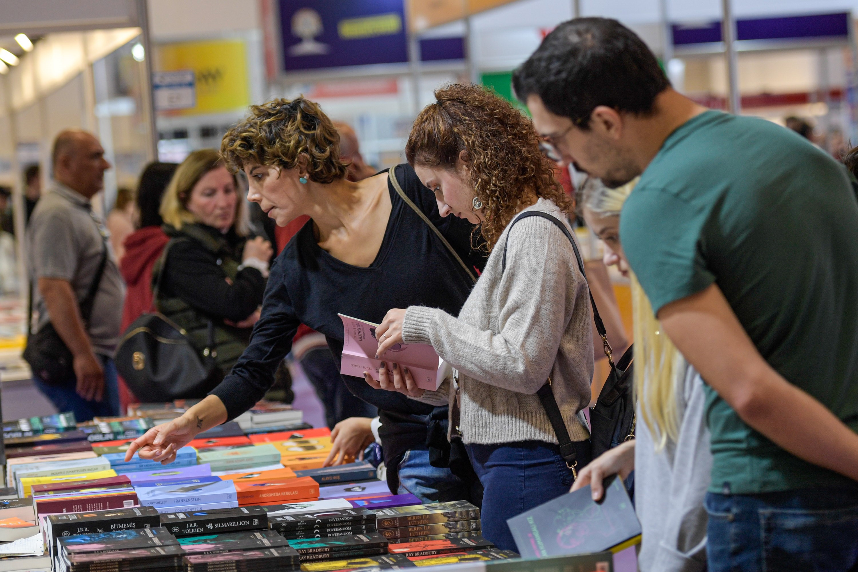 İzmir Kitap Fuarı İZKİTAP, Kitapseverleri büyülü bir deneyime davet ediyor (4)