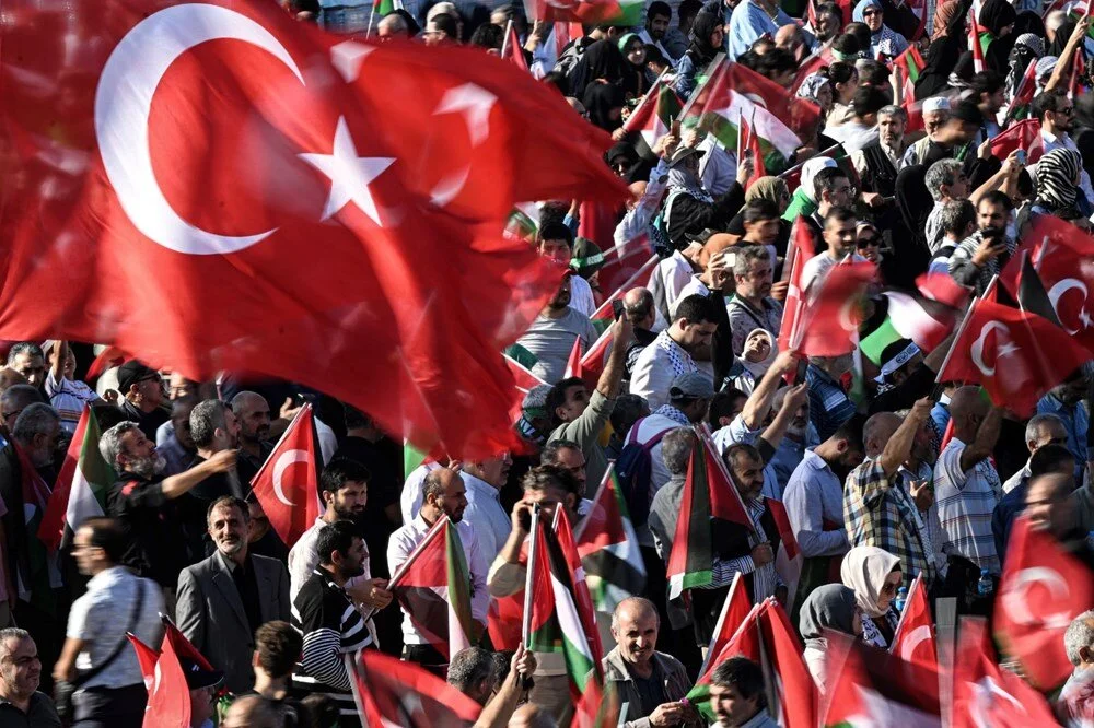 Milyonlarca kişi Gazze için tek yürek oldu AK Parti'nin 'Büyük Filistin Mitingi' İstanbul'da başladı! (1)-1