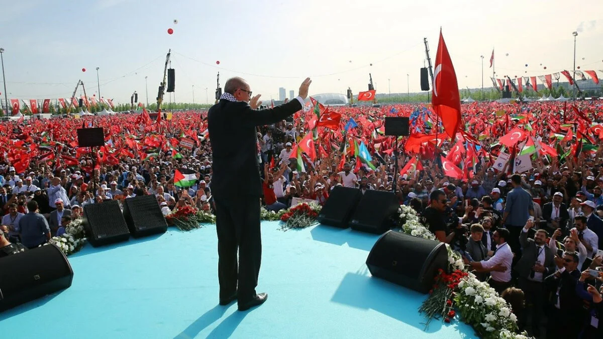 Milyonlarca kişi Gazze için tek yürek oldu AK Parti'nin 'Büyük Filistin Mitingi' İstanbul'da başladı! (2)-1
