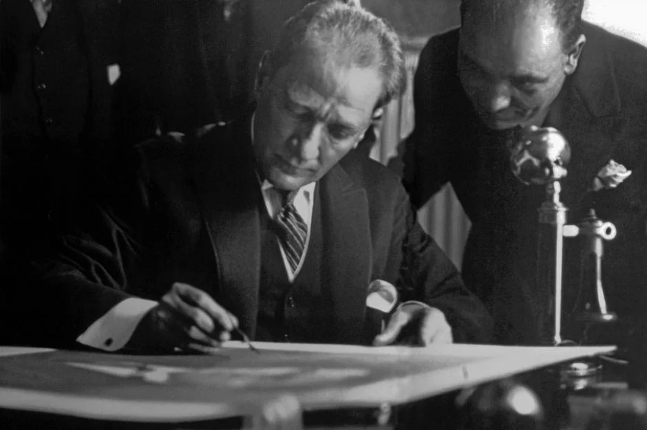 Atatürkün en güzel fotoğrafları hangileri 10 Kasım Atatürk resimleri Atatürk 10 kasım fotoğrafları neler-1