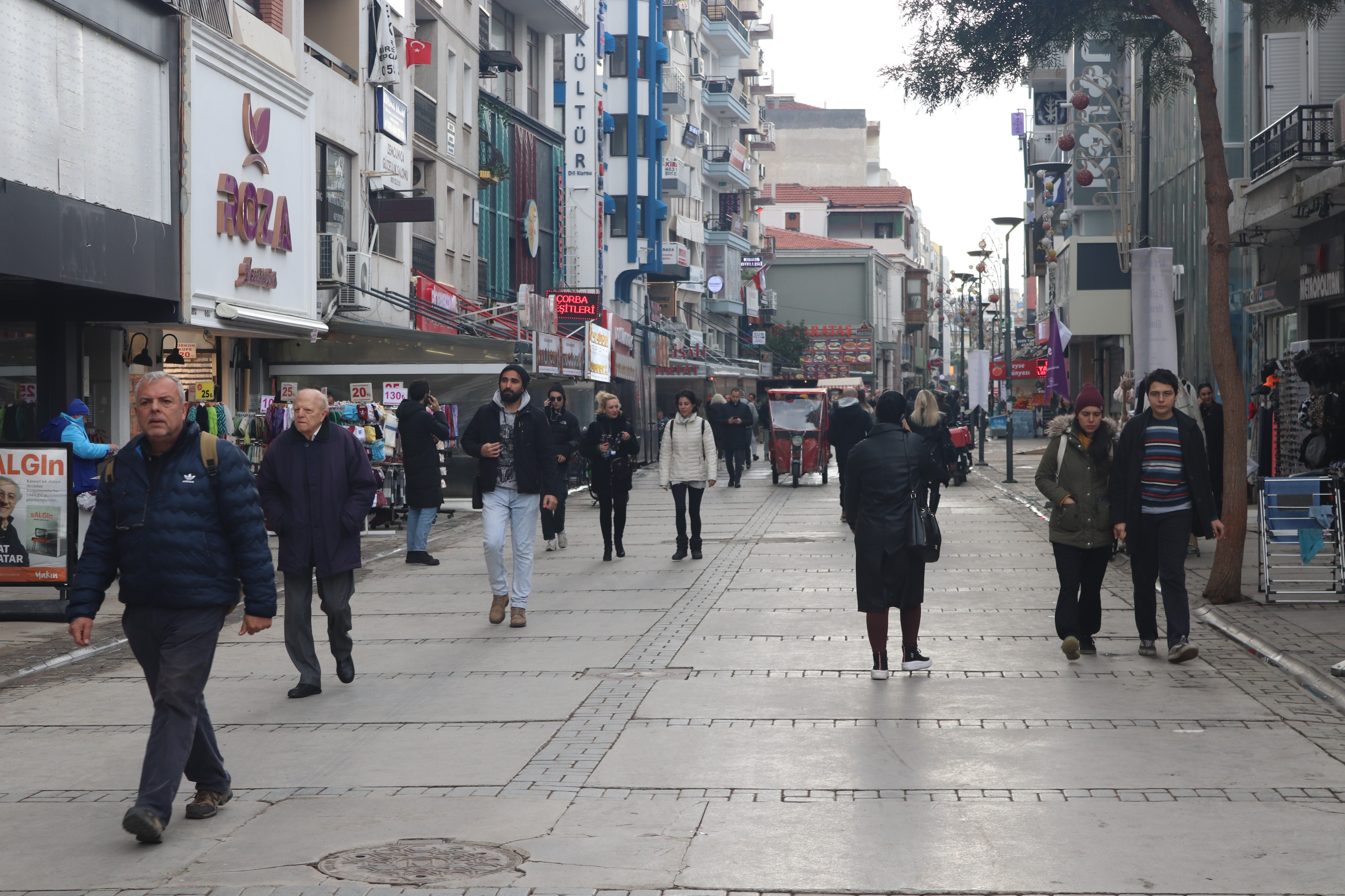 İzmir'de su baskını Esnafın kabusu gerçek oldu! (4)