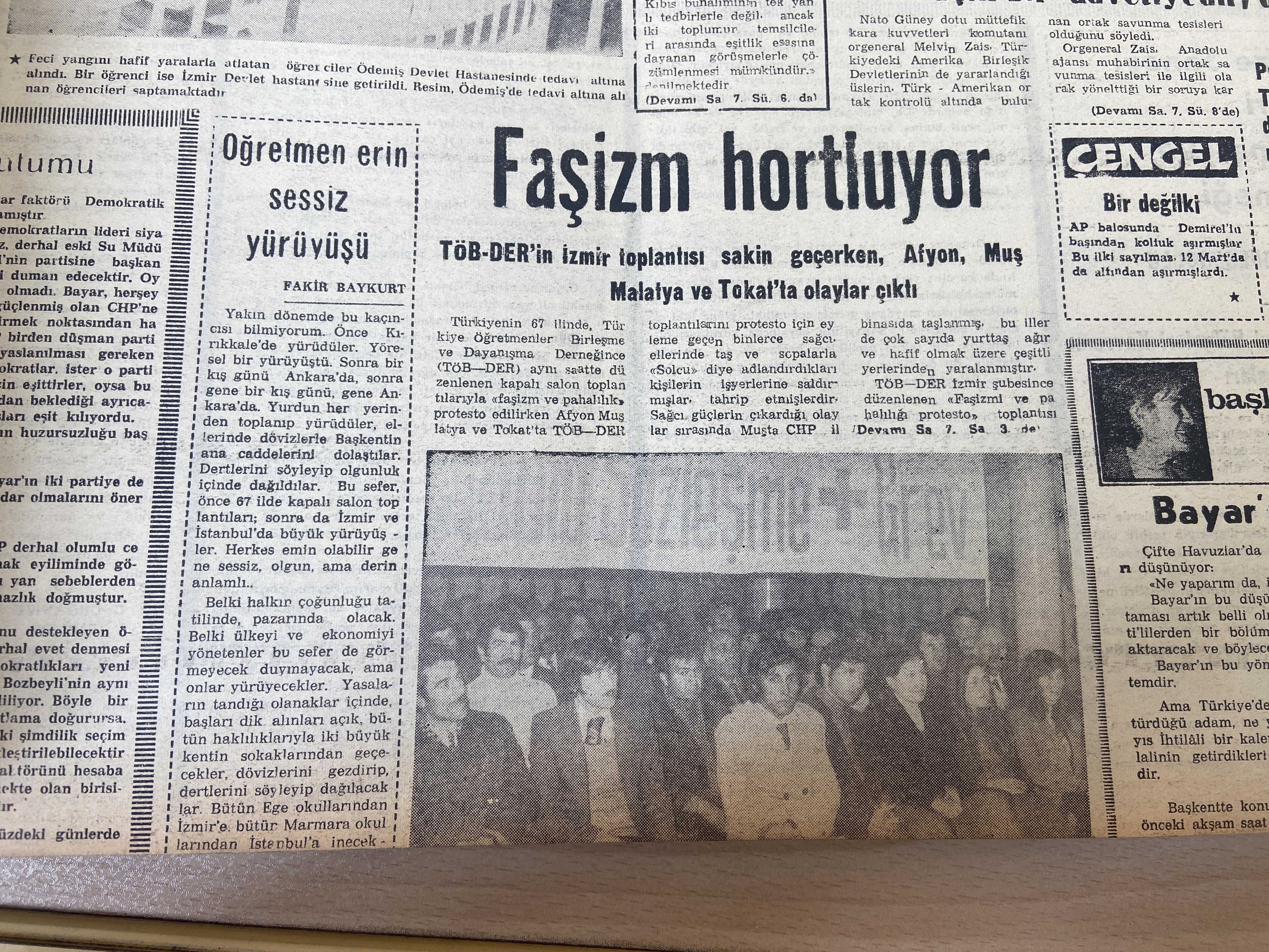 Demokrat İzmir 16 Şubat 1975