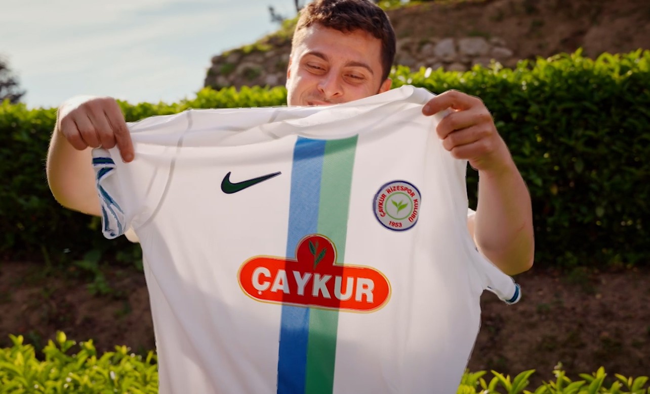 Caykur Rizespor Yeni Sezon Formalarini Tanitti (3)