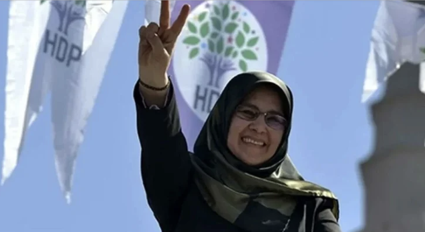 Eski Hdp Istanbul Milletvekili Huda Kaya Kimdir Nereli Kac Yasinda3