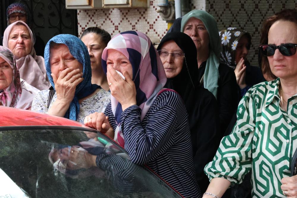 Eskisehirde Kizini Ve Torununu Oldurmustu Anne Ve Ogul Ayni Tabutta Ugurlandi 4