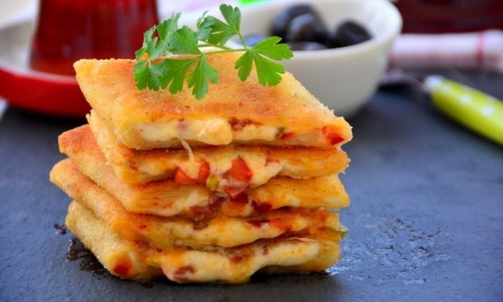 Gelinim Mutfakta Pizza Borek Tarifi Pizza Borek Nasil Yapilir