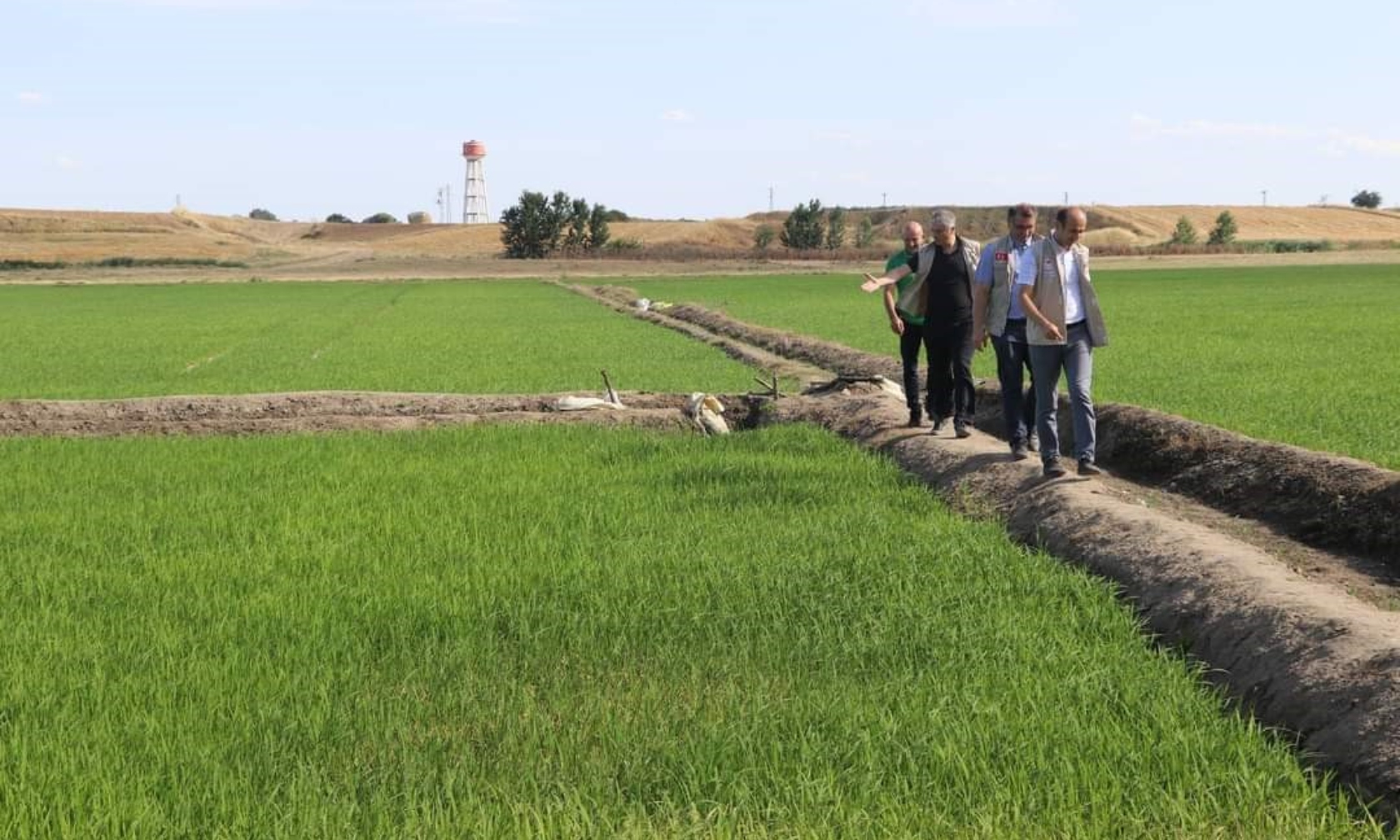 Kuraklik Nehri Kurutuyor Tuncada Su Sikintisi Buyuyor (1)