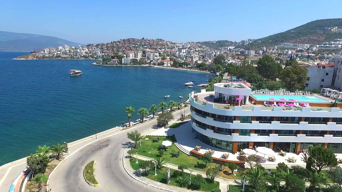 Marina Suites Otel