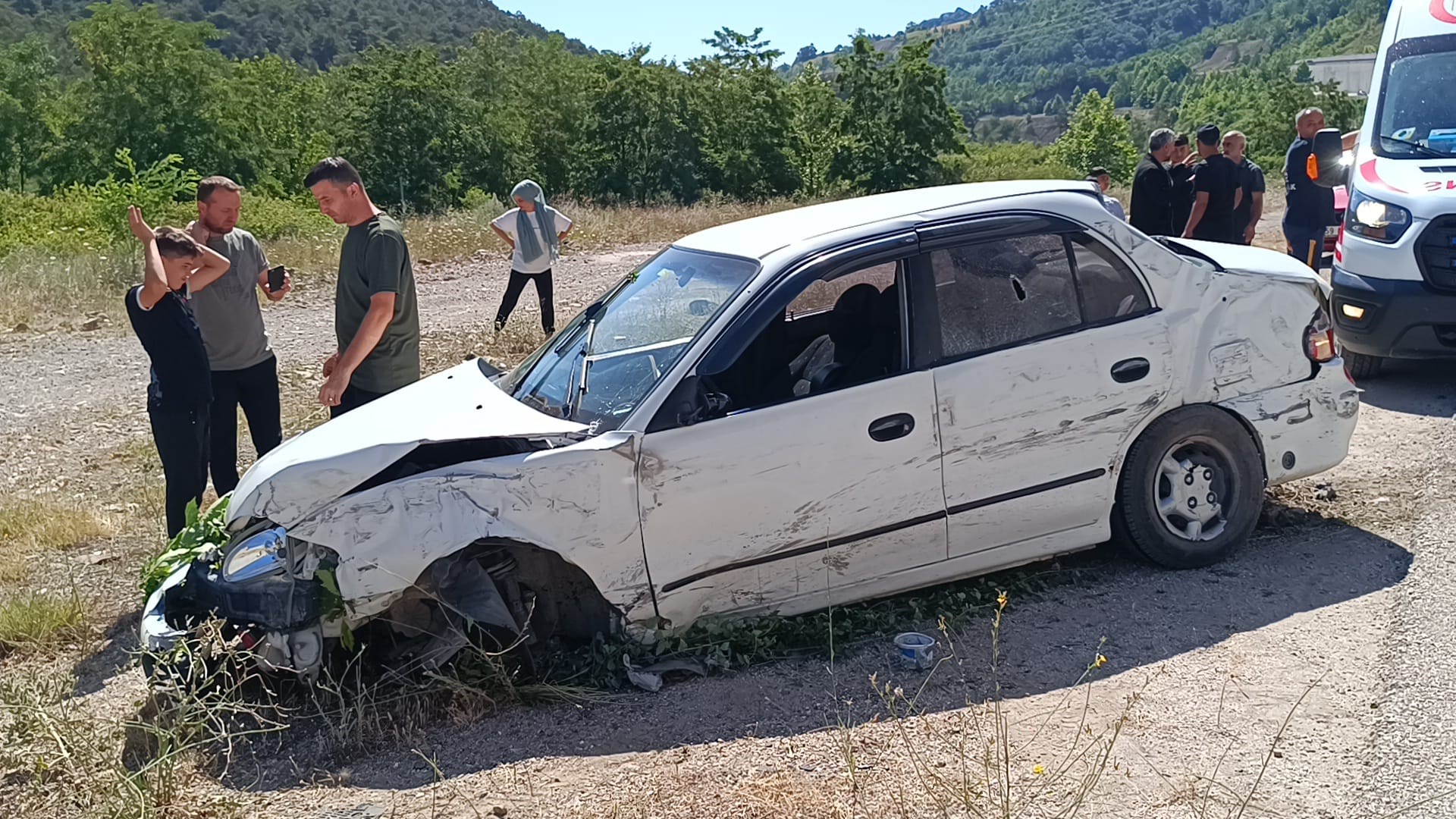 Tokatta Trafik Kazasi 3 Yarali (2)