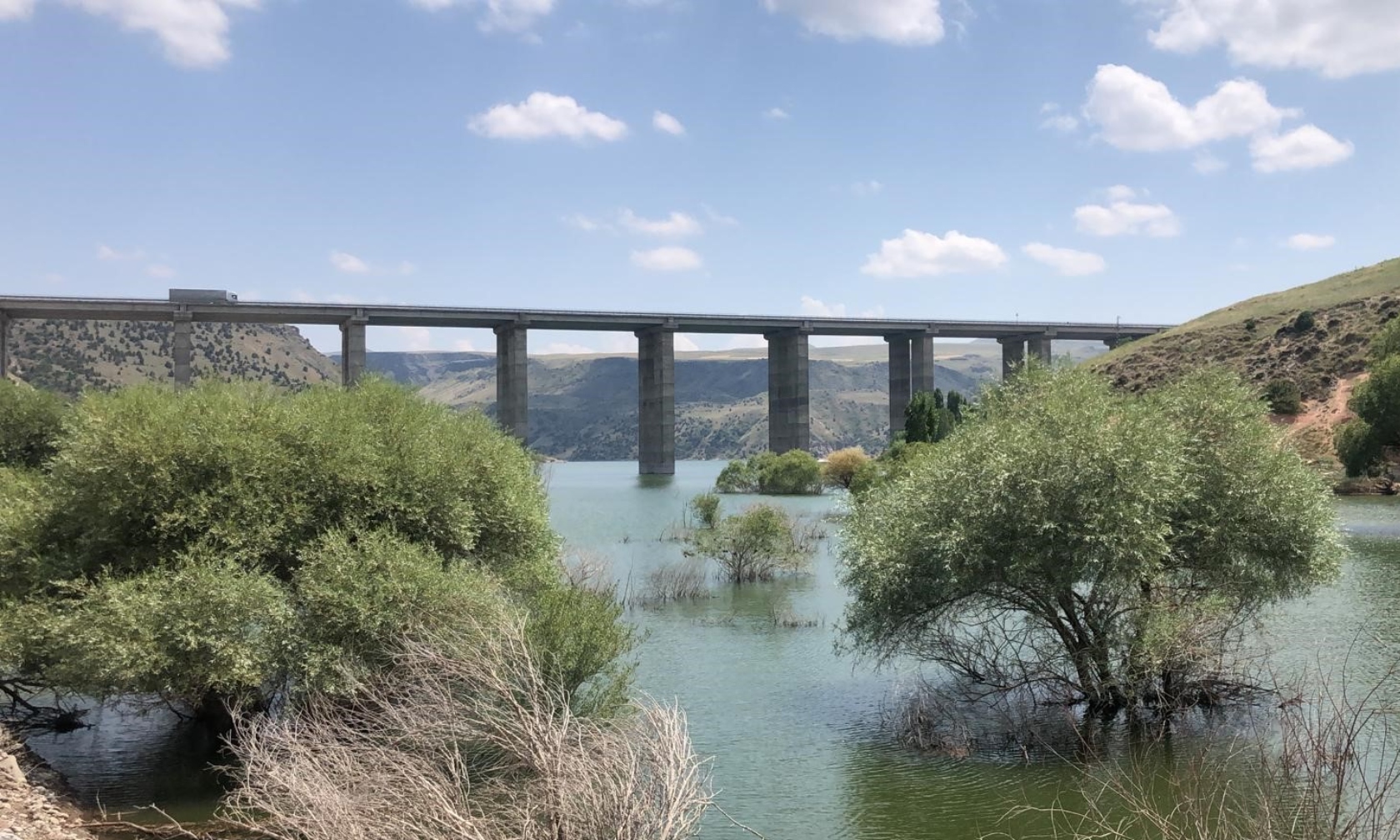 Bir Zamanlar Su Altindaydi Karsta Sular Cekilince Kaybolan Koy Geri Dondu