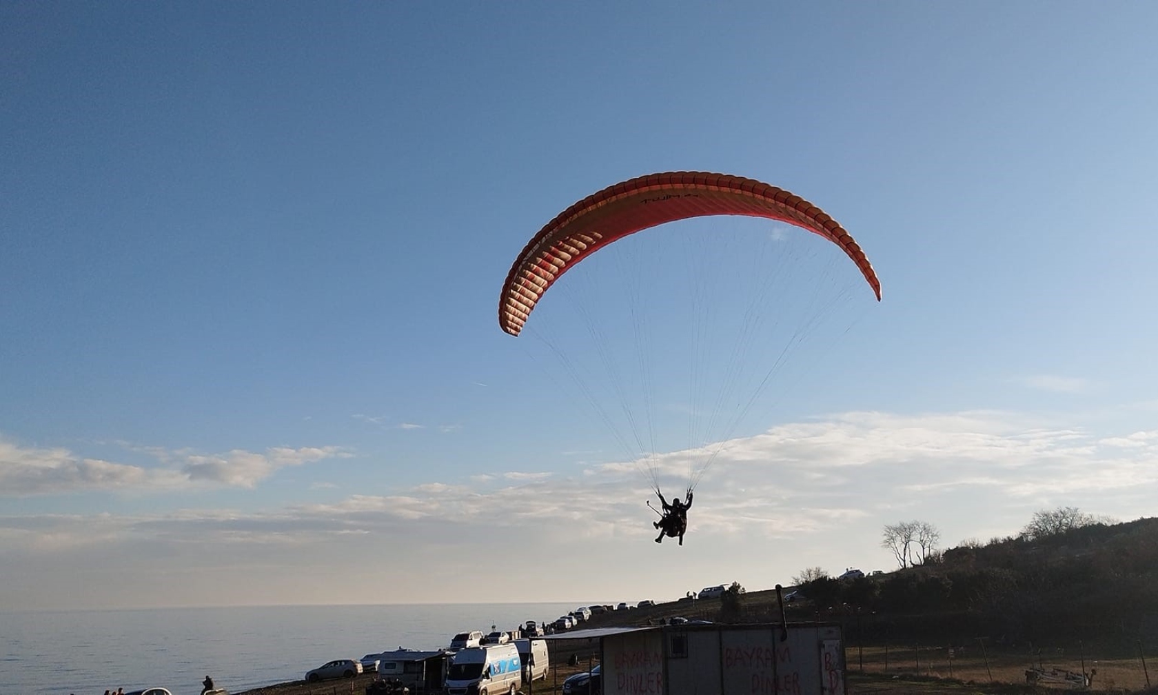 Bu Yazin Trendi Tekirdagda Yamac Parasutu Ile Adrenalini Zirvede Yasayin (2)