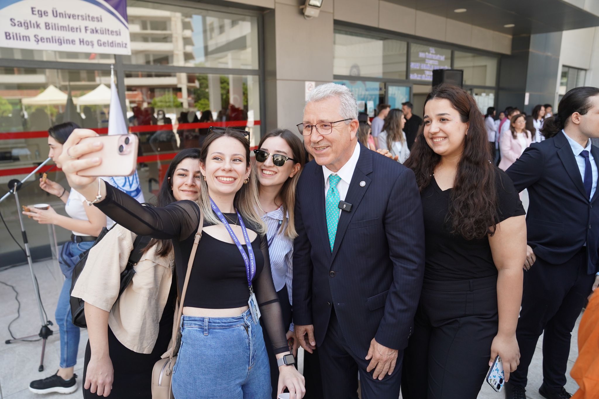 Ege Universitesi Turkiye Universite Memnuniyet Siralamasinda 5Inci Siraya Yukseldi 1