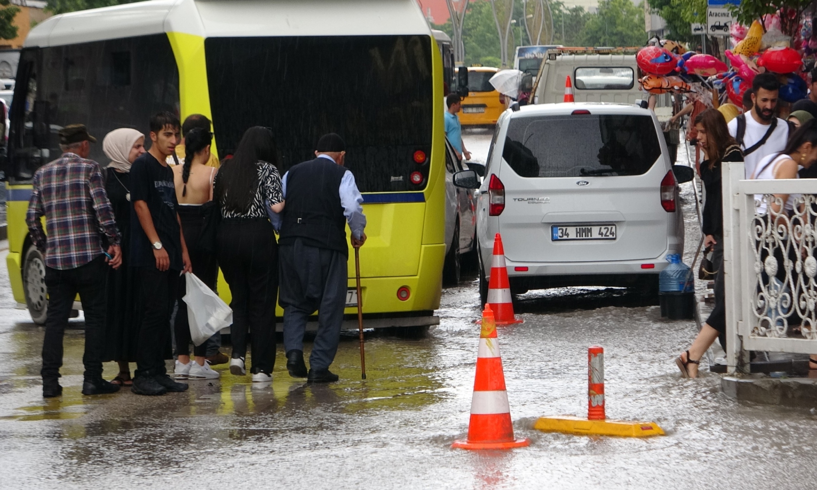 Kuraklik Kabusu Bitti Vana Bereket Yagiyor (1)