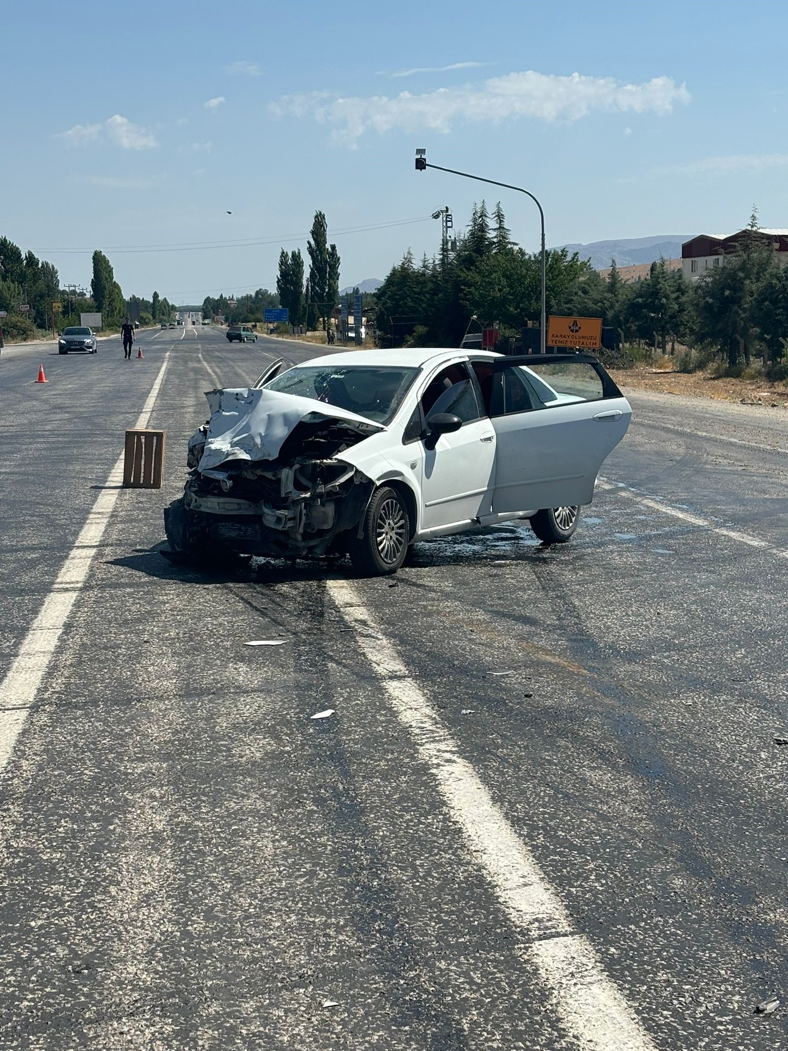 Malatya'nın Doğanşehir Ilçesinde Trafik Kazası 6 Yaralı (2)