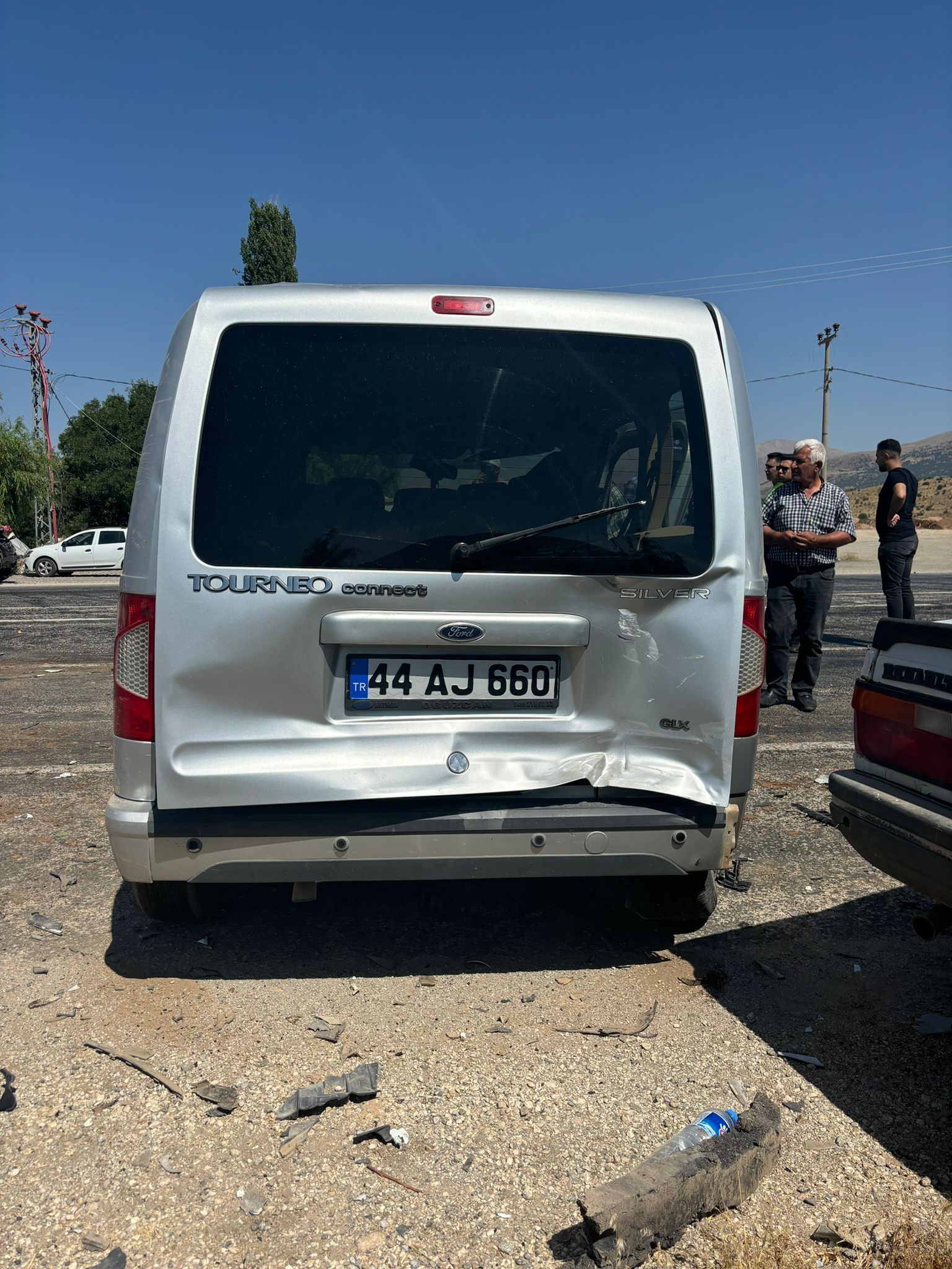 Malatya'nın Doğanşehir Ilçesinde Trafik Kazası 6 Yaralı (3)