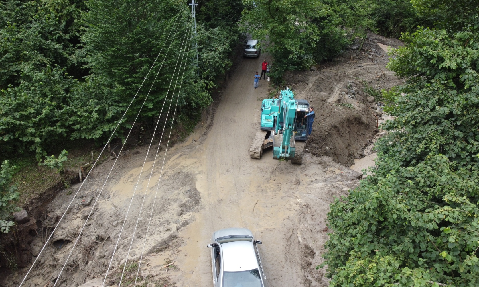 Orduda Sel Felaketi Ilcelerde Yogun Salismalar Suruyor (4)