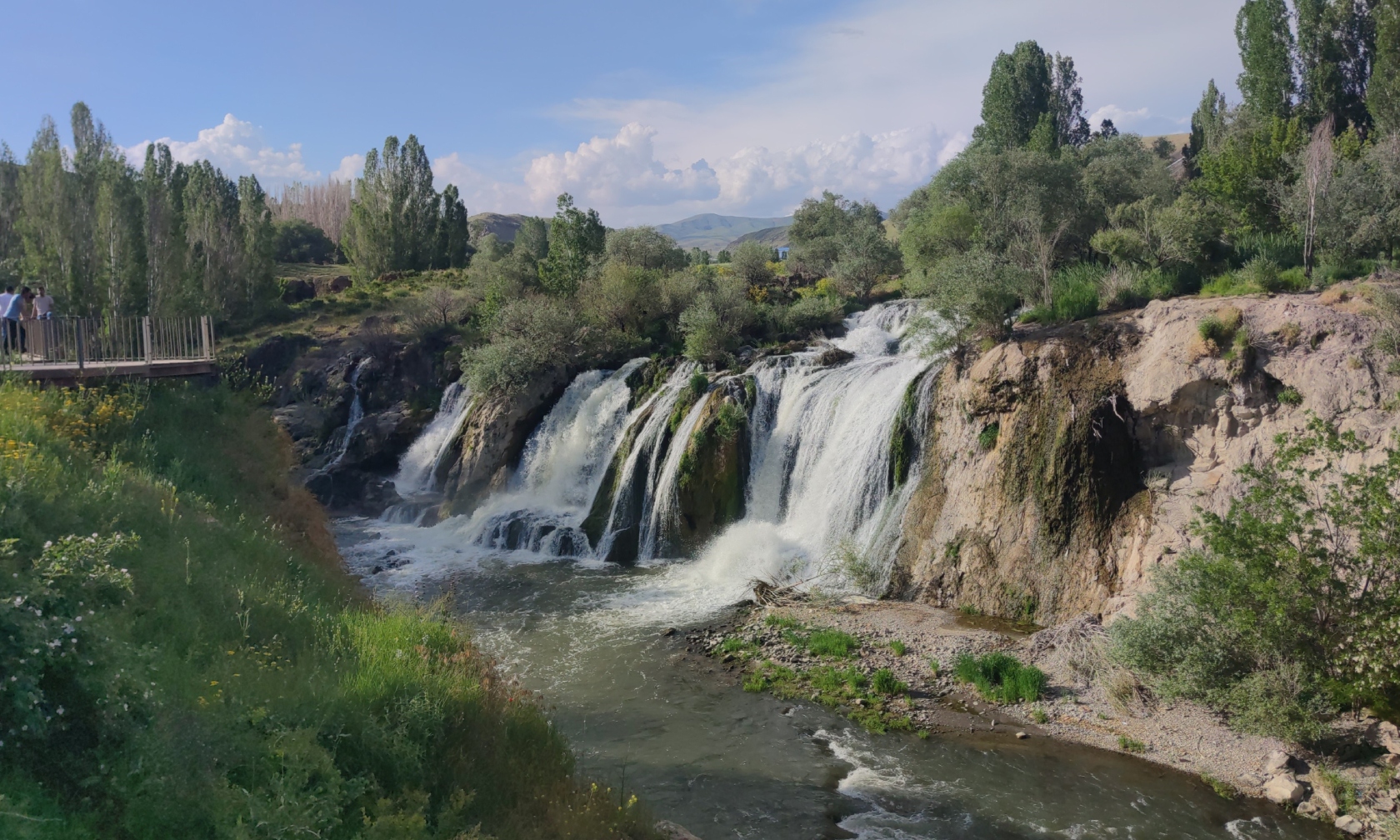 muradiye-selalesi-yenibakis