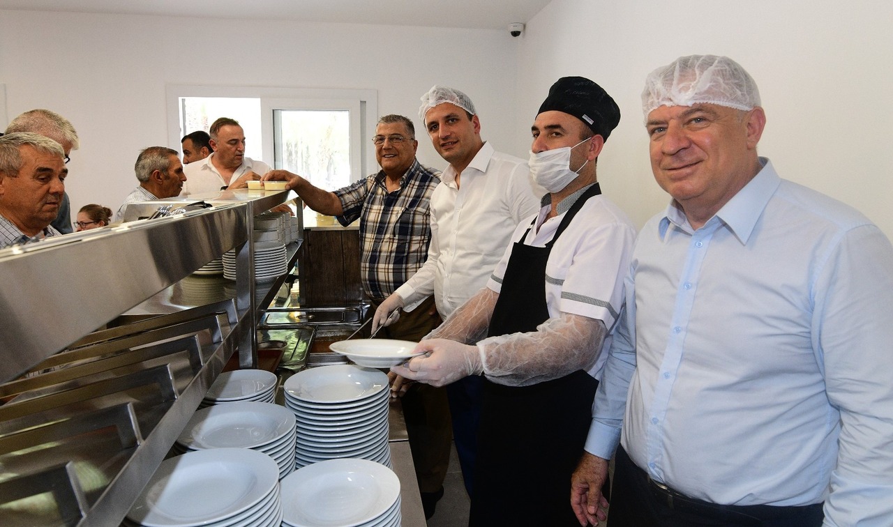 Bornova Belediyesinden Kent Lokantasi Projesi 1