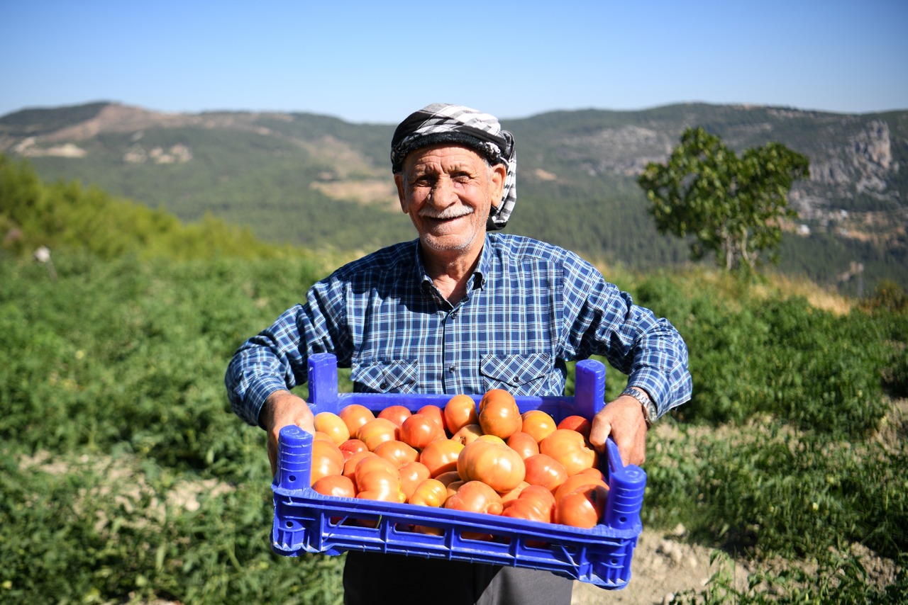 Bornova Belediyesinden Yerel Ureticilere Buyuk Destek 1