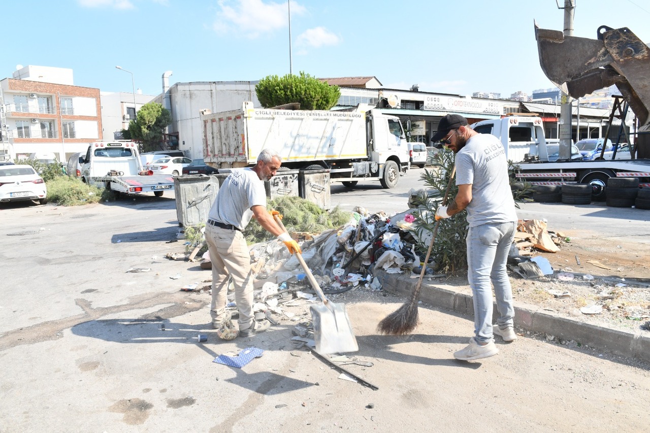 Cigli Ata Sanayi Sitesinde Kapsamli Temizlik Calismasi 1