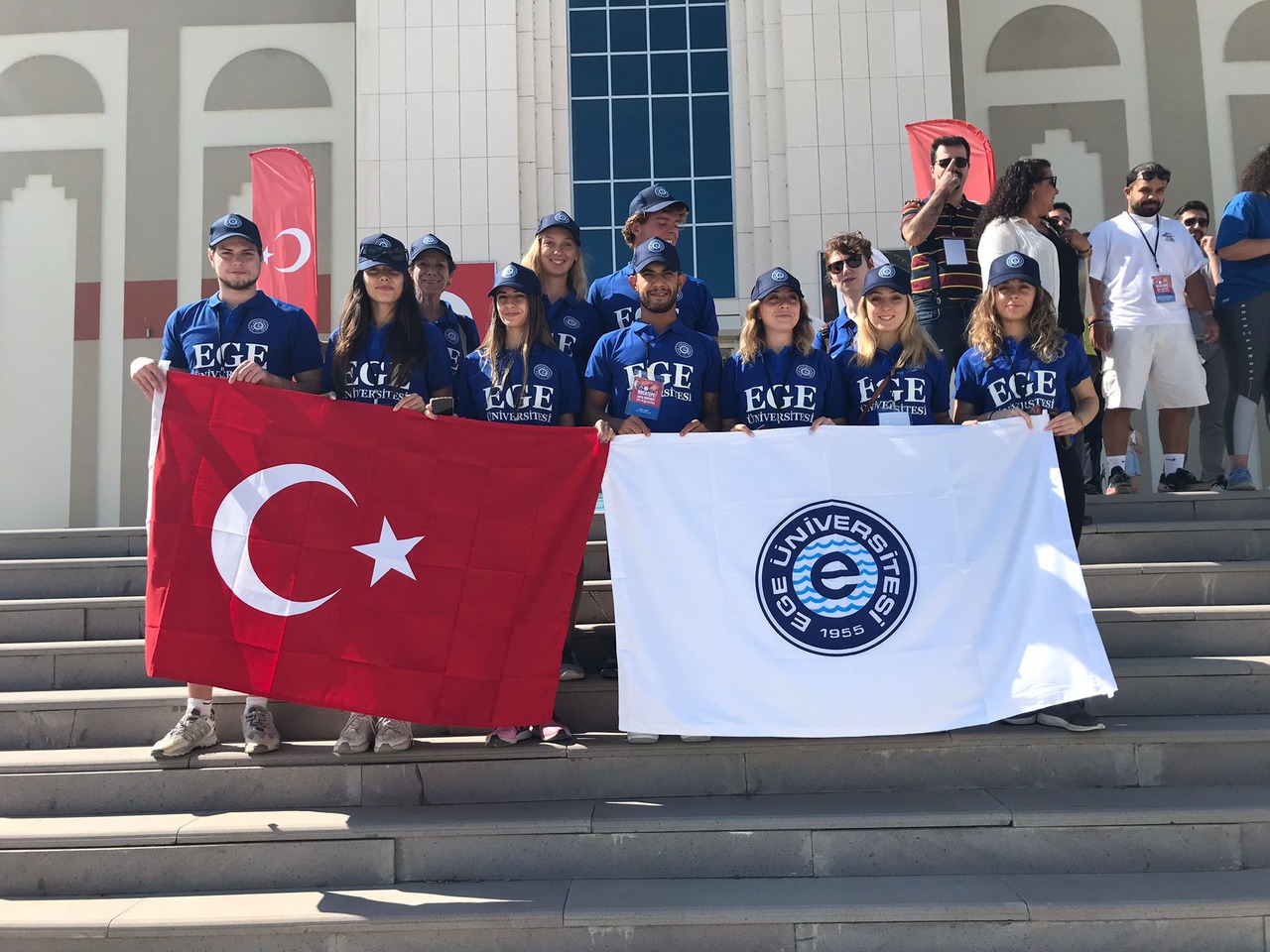 Ege Universitesi Zafer Haftasi Etkinliklerine Katildi 1