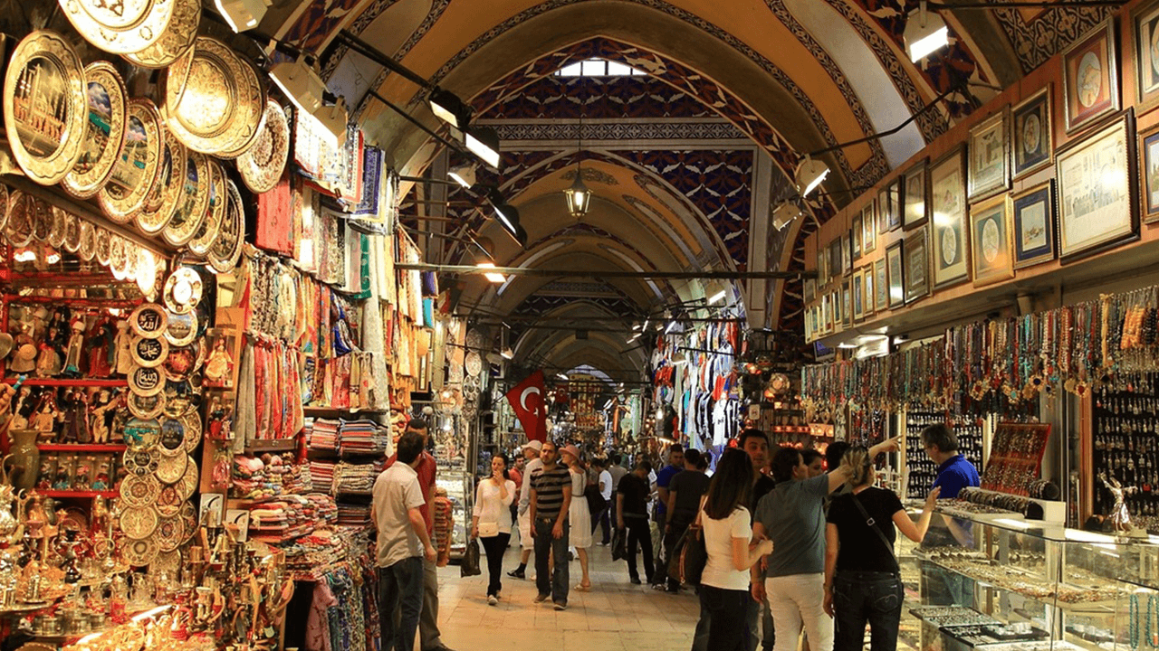 Kemeralti Grand Bazaar Of Izmir (1)