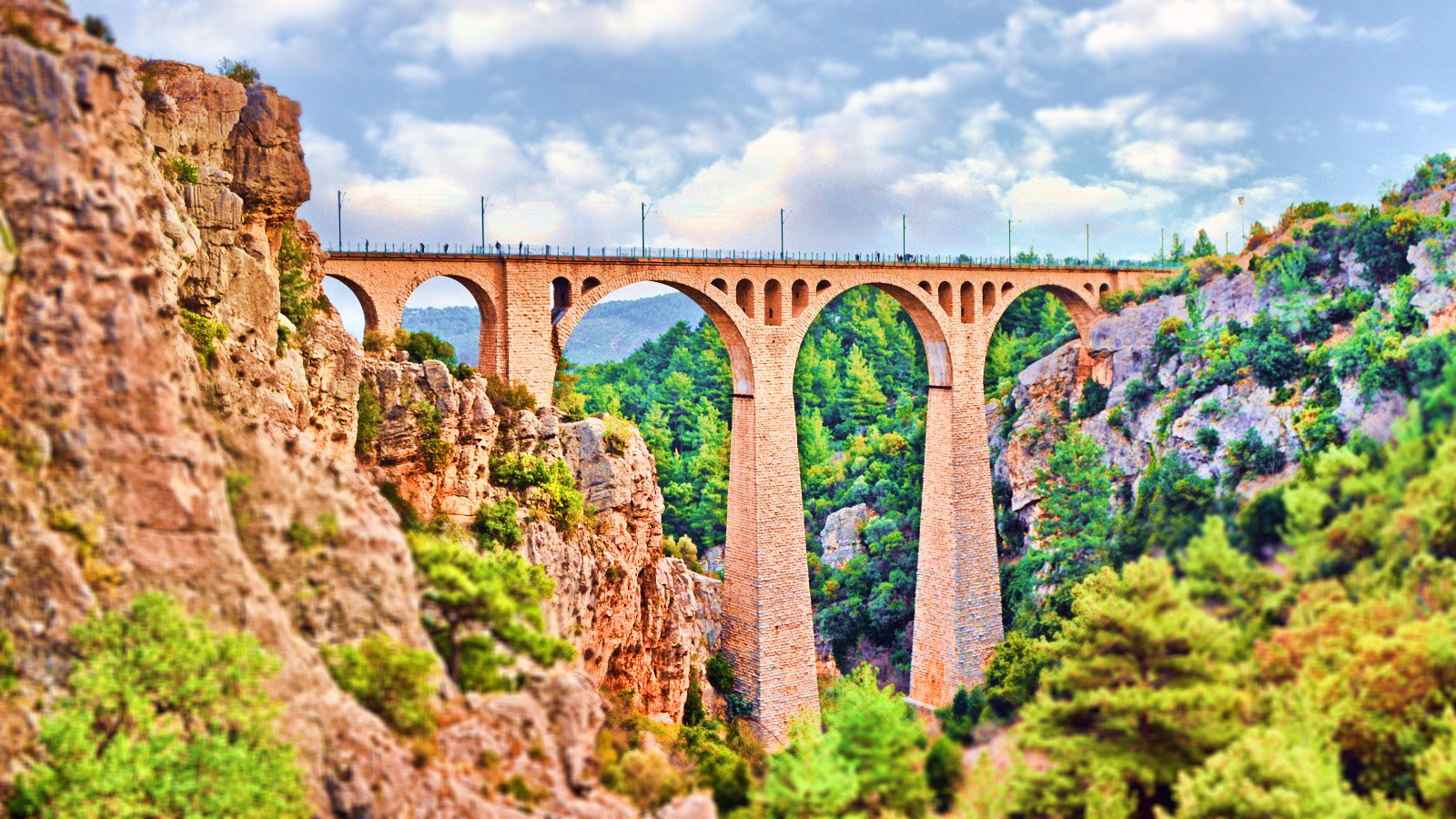 Varda Bridge Adana James Bond Scene