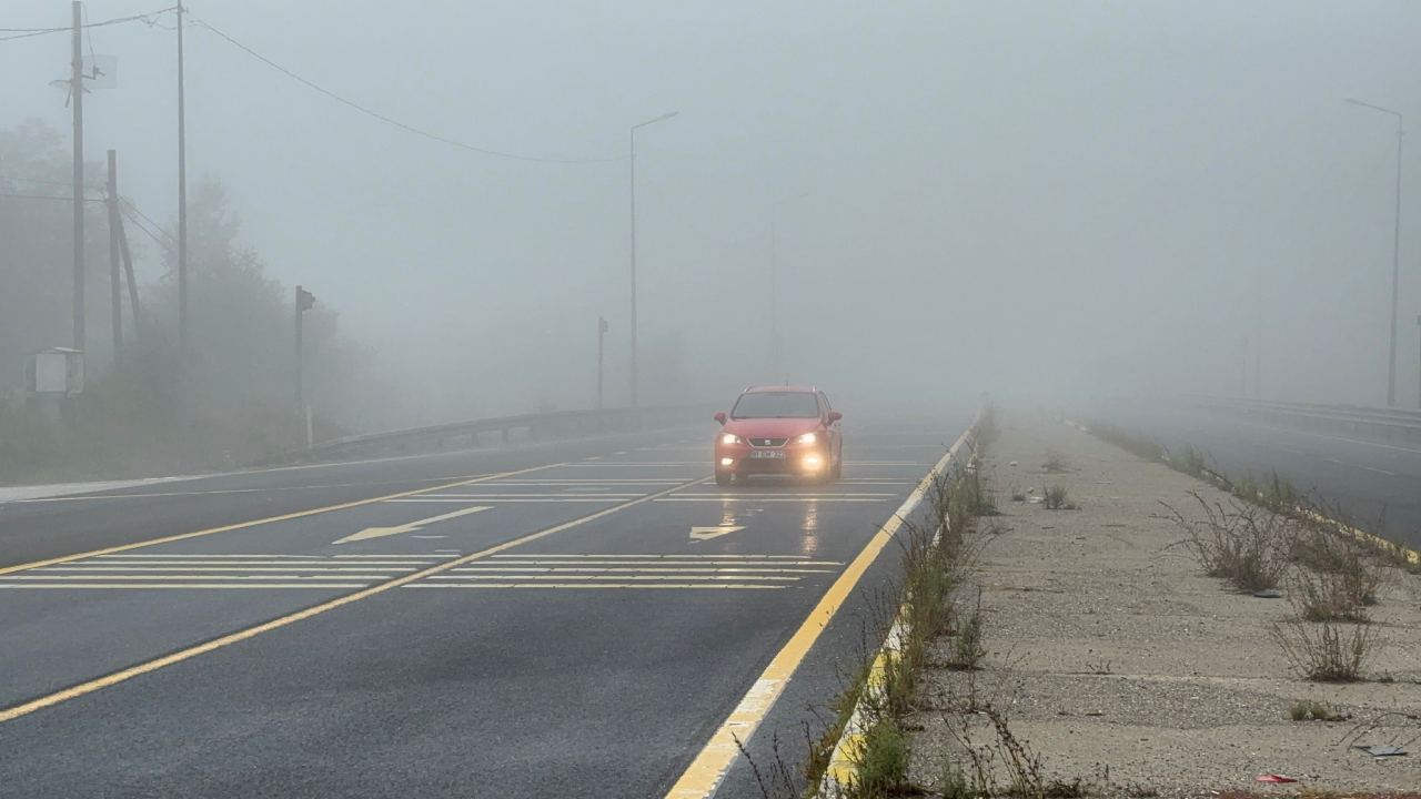 Bolu Dagini Sis Sardi Gorus Mesafesi Sadece 20 Metre (1)