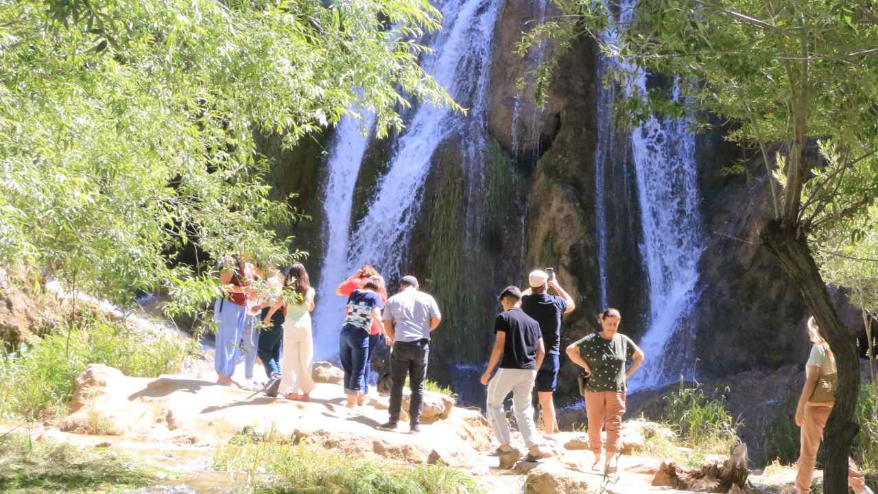 Hafta Sonu Akini Girlevik Selalesini Ziyaret Edenler Gozlerine Inanamadi (2)