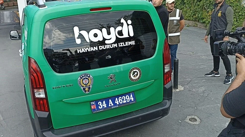 Polisi Sehit Eden Zanli Hayvan Tasima Aracina Bindirildi Cop Poseti Giydirildi (1)