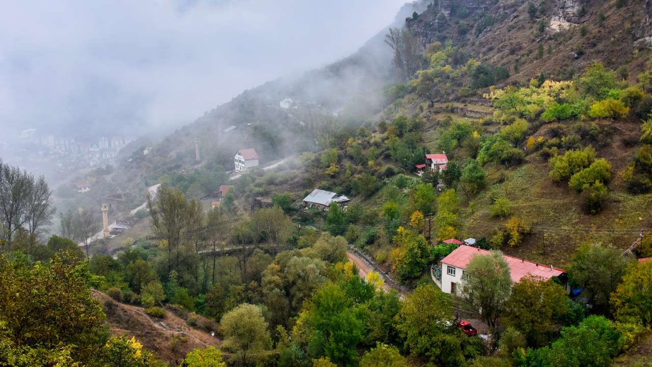 Gumushanede Sisli Rotalar Fotografcilarin Gozdesi Oldu (3)